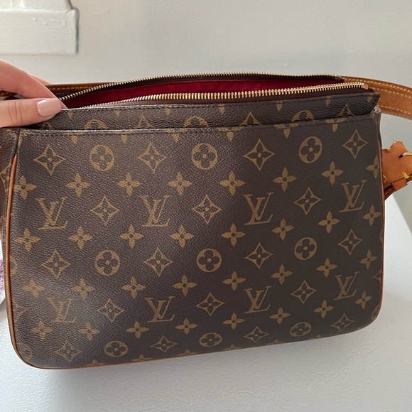 SOLD **** Louis Vuitton Monogram Viva Cite GM - Picture 3 of 11